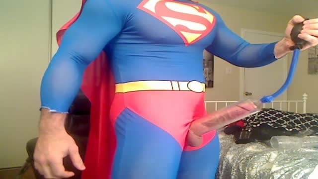 Superman Cum Porn - GayForIt.eu - Free Gay Porn Videos - Cody pumps his SUPERMAN cock